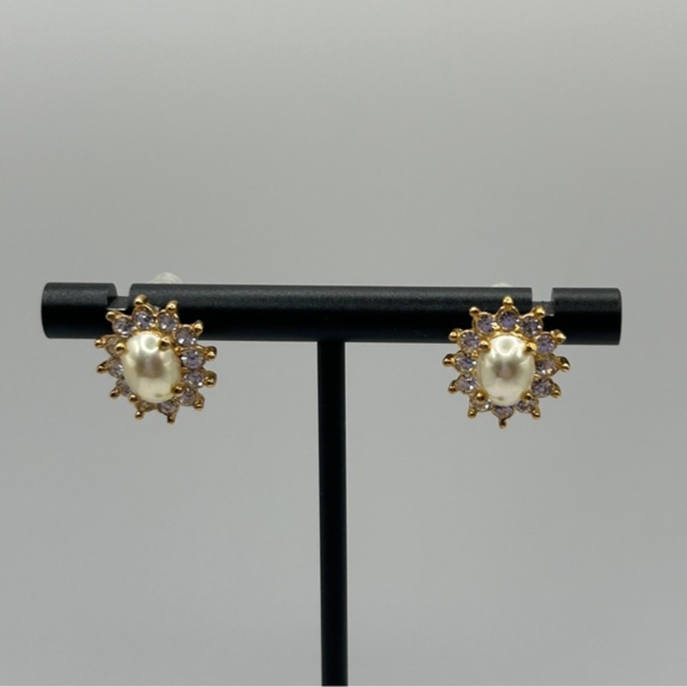 Roman - Classic Gold & Pearl Post Earrings